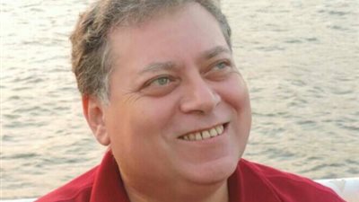 محمد الإتربي: قطاعات السياحة والاستثمار تقودان صعود البورصة