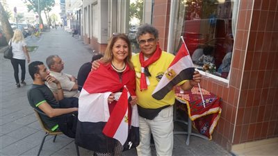المصريون في ألمانيا يعلنون دعمهم للمنتخب في مباراته الأخيرة (صور)
