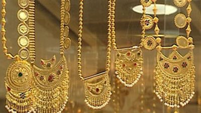 أستاذ جلدية يحذر من «الذهب الصيني»