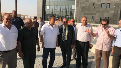 زكي عابدين وشيحة يزوران الجامعة الكندية بالعاصمة الإدارية