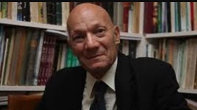 حوار مفتوح مع الشاعر عبدالمعطي حجازي ببيت «الست وسيلة».. الأحد