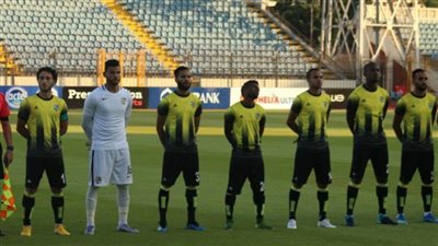 المقاولون يتصدر الدوري بفوز مثير على الاتحاد