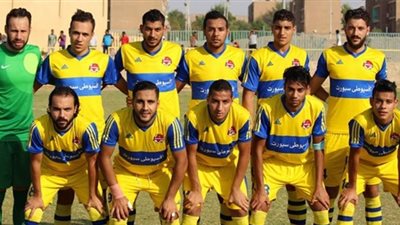 الأسيوطي يتقدم بثلاثية أمام الإنتاج الحربي في الشوط الأول