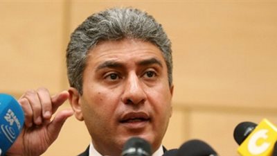 اختتام مؤتمر أمن الطيران المدني بشرم الشيخ.. مصر تحصد جائزة أفضل إنجاز أمني.. وزير الطيران: 60 مليون دولار لتطوير المنظومة.. والإرهاب خطر يهدد النقل الجوي