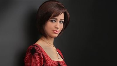 رنا سماحة تكشف سر عدم حضورها حفل زفاف كارمن سليمان