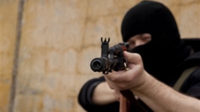 نجاة مسئول يمني من محاولة اغتيال عقب زيارته لسجن يديره الإخوان