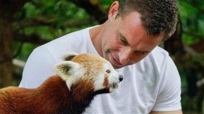 عاملون بحديقة أسترالية يفتحون منازلهم لإيواء الحيوانات