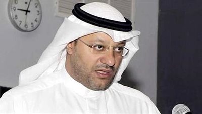 وزير الصحة الكويتي يصل القاهرة لحضور حلقة نقاش منظمة الصحة