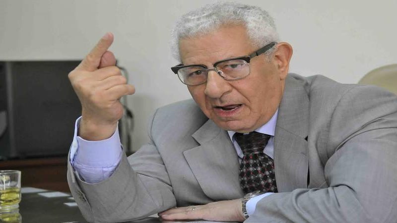 مكرم محمد أحمد، رئيس