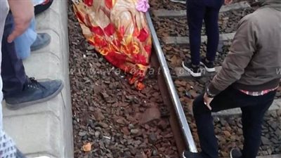 قطار كفر الزيات يدهس ربة منزل ورضيعها أثناء عبورهما الطريق| صور