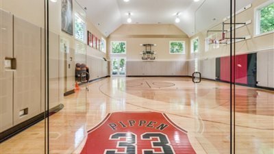 بالصور.. قصر لاعب كرة سلة أمريكي للبيع بمبلغ 3 ملايين دولار