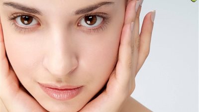 قناع البيض وقرع العسل لتفتيح وشد البشرة