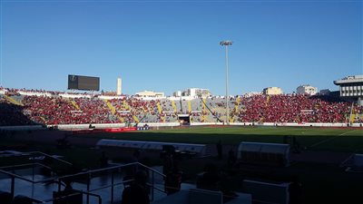 بالصور: جماهير الوداد تتوافد على استاد محمد الخامس