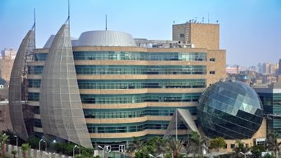 «مستشفى 35757» يحتفل بمرور 8 سنوات ووصول نسب الشفاء إلى 74.7%