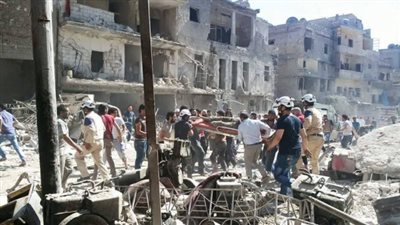 المرصد السوري: نزوح عشرات العائلات من «تدمر» جراء قصف جوي للنظام