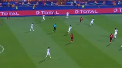 محمد الشناوي يتألق ويمنع أوغندا من هز شباك الفراعنة (فيديو)