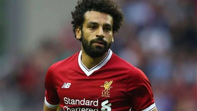 كاسن عن محمد صلاح: الرجل مولعها.. ونشطاء يردون: خمسة وخميسة في عينك