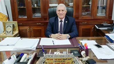 رئيس مصلحة الجمارك يصل مطار القاهرة قادما من بلجيكا