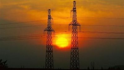 عودة التيار الكهربائى لمدينتى رفح والشيخ زويد بعد انقطاع 4 أيام