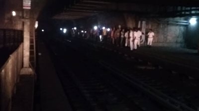 توقف حركة المترو على خط شبرا بسبب تعطل أحد القطارات في السادات