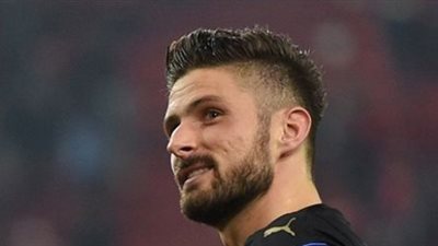 جيرو يقود هجوم فرنسا أمام إنجلترا وديا