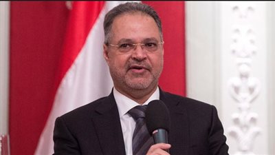 وزير خارجية اليمن يغادر مطار القاهرة متجهًا إلى فنزويلا