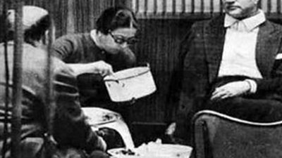 «أنت عمري».. لقاء السحاب بين عبد الوهاب وأم كلثوم