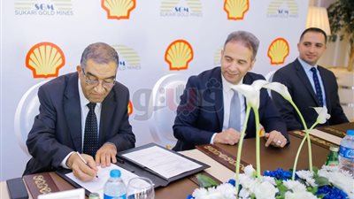 بعد تجديد عقد الشراكة.. «شل» مورد حصري للزيوت لمنجم السكري (صور)