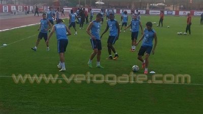 بالصور.. تدريبات بدنية للاعبي الأهلي استعدادا للقاء الإسماعيلي