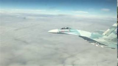 بالفيديو.. اعتراض «سو- 27» لقاذفات قنابل أمريكية