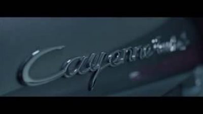 بالفيديو.. بورش تعرض لقطات لمميزات سيارتها