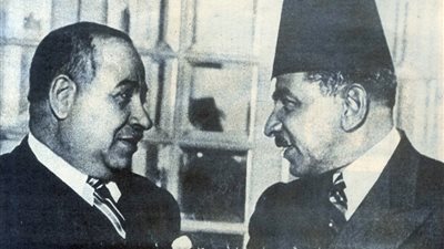 صورة نادرة للشقيقين السياسيين أحمد وعلي ماهر