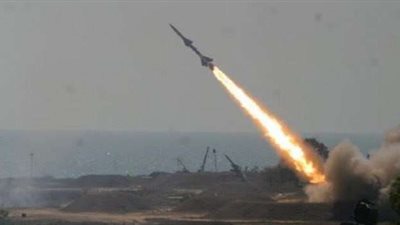 انفجارات عنيفة تهز صنعاء بعد صاروخ حوثي على الرياض