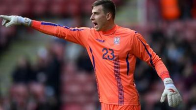 ريـال مدريد يعلن ضم حارس زوريا لوهانسك الأوكراني