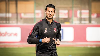 محمد الشناوي ينتظم في مران الأهلي الصباحي