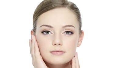 قناع الطحينة والبقدونس يفتح بشرتك ويخلصك من آثار الحبوب والكلف