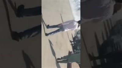 بالفيديو.. تعرض معرض سيارات للسرقة