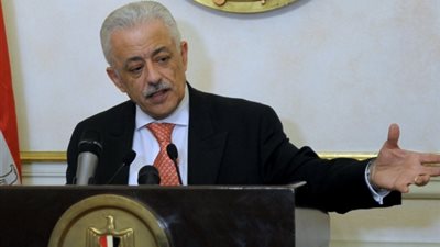 معركة التعليم في الموازنة الجديدة.. المخصصات المالية تضيع على الأجور والصيانة والقروض.. 2019 عام التوسع في المدارس الخاصة.. خصخصة وظائف التربية والتعليم.. و7 أبواب للمصروفات