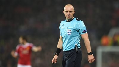 البولندي سزيمون مارنياك حكما لمباراة ألمانيا والسويد بالمونديال