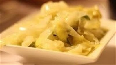 بالفيديو.. طريقة عمل مخلل الكرنب لمائدتك الرمضانية