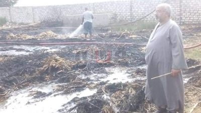 السيطرة على حريق هائل بأرض مخزنة بقش الأرز في الغربية