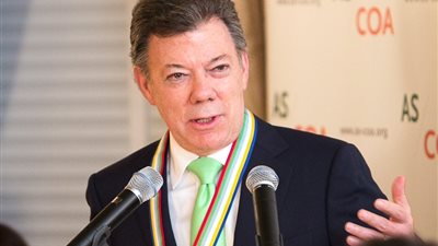 سانتوس: فخورون بفوز المنتخب.. وكولومبيا تشهد 