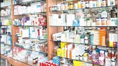 ضبط أدوية مهربة من التأمين الصحي داخل صيدليتين بشبرا الخيمة