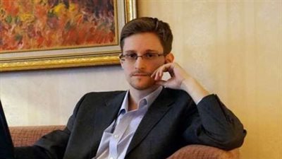 سنودن: بريطانيا أقرت القانون الأكثر تطرفا في تاريخ الديمقراطية الغربية