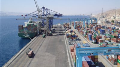 «التجارة والصناعة» تلزم المنتجين والمستوردين بتوفيق أوضاعهم خلال 6 أشهر