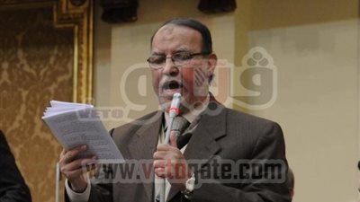 نائب بالشورى يروى تفاصيل مشادة رئيسى الكتلة البرلمانية 