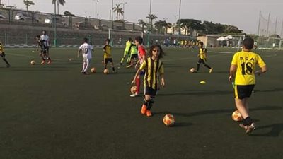 رضوان يتابع تدريب اليوم الأول لفرق البراعم (ب) لنادي المقاولون العرب