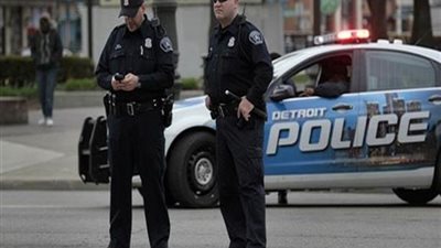 مقتل رجل وامرأة في إطلاق نار داخل شقة بلندن