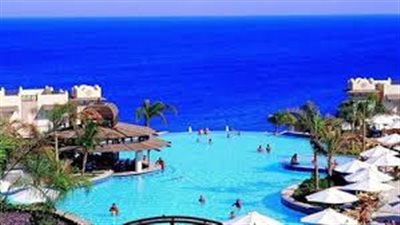 السياحة تغلق 5 مقرات لشركات تعمل دون ترخيص