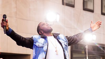 بالصور.. المشاهير الأعلى أجرا في العالم